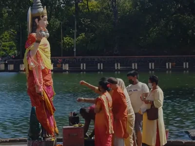 Hodočasnici kod Ganga Talao