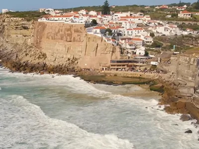 Selo Azenhas do Mar na litici