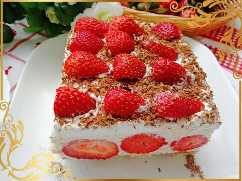 Ledena torta sa jagodama